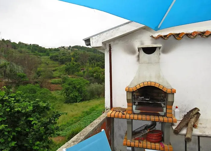 Charming House In Miranda Do Corvo + Spacious Terrace