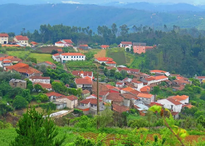 Charming House In Miranda Do Corvo + Spacious Terrace *